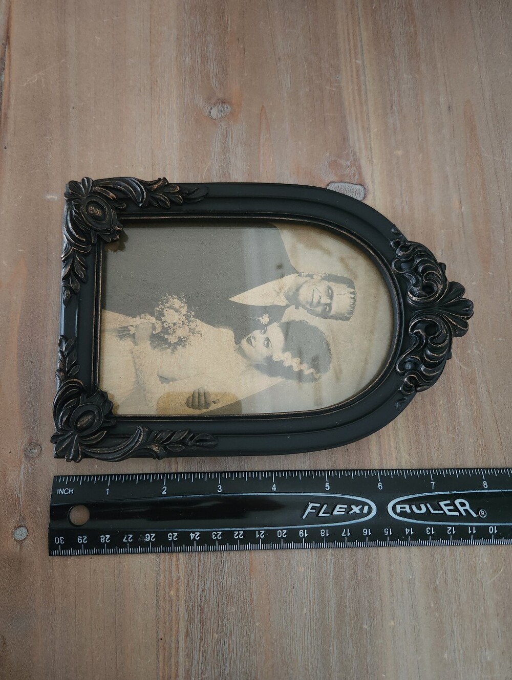 Rachel Zoe Gothic Black Ornate 4x6 Frame Halloween Frankenstein Wedding Picture - Picture 9 of 9